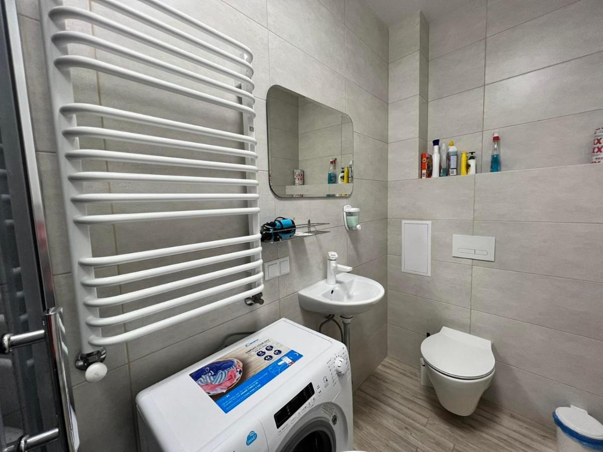 Transfer Apartament І.Franka 59 Lviv Luaran gambar